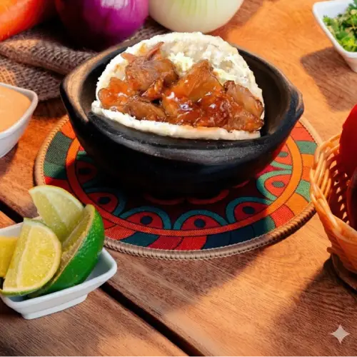 arepa rellena de costillas